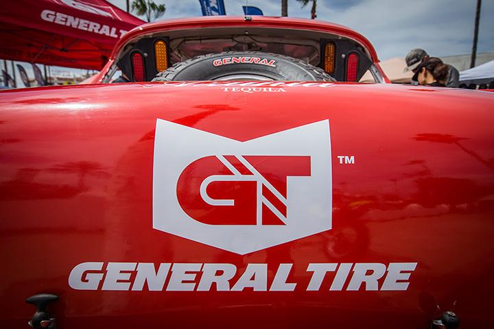 Rippin Rooster at the General Tire Mexican 1000